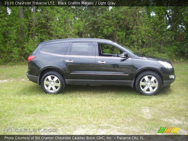 2010 Chevrolet Traverse LTZ in Black Granite Metallic