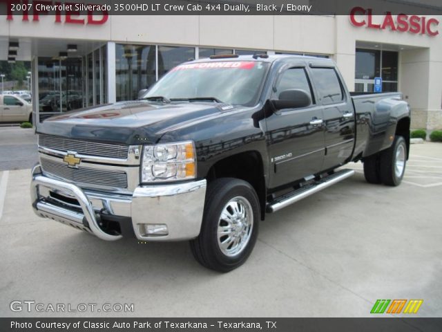 2007 Chevrolet Silverado 3500HD LT Crew Cab 4x4 Dually in Black