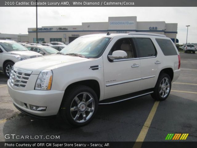 2010 Cadillac Escalade Luxury AWD in White Diamond