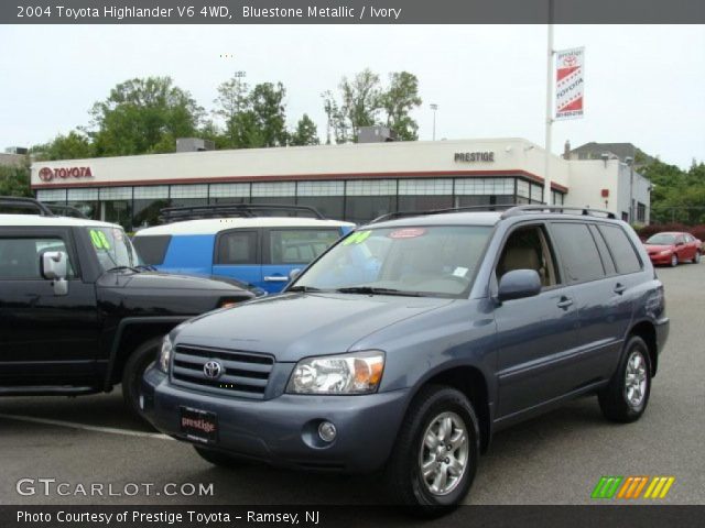 2004 Toyota Highlander V6 4WD in Bluestone Metallic