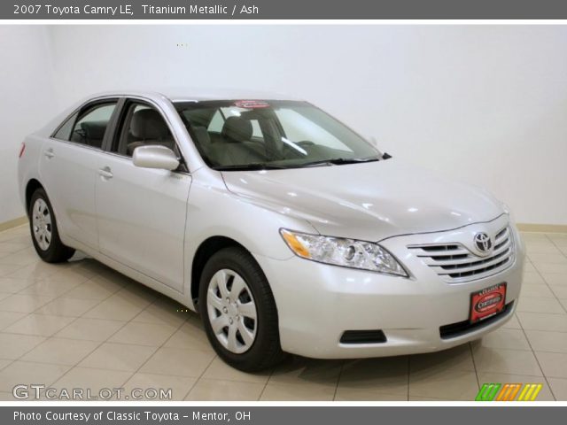 2007 Toyota Camry LE in Titanium Metallic