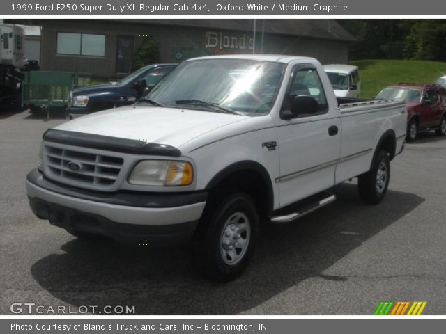 1999 Ford F250 Super Duty XL Regular Cab 4x4 in Oxford White