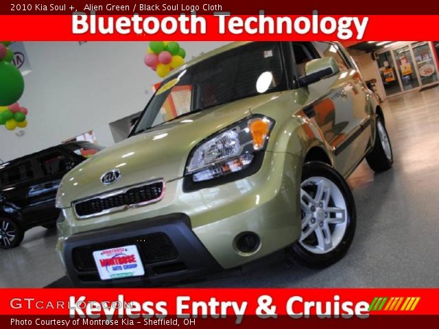 2010 Kia Soul + in Alien Green