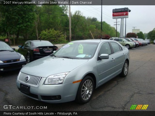 2007 Mercury Milan I4 in Satellite Silver Metallic