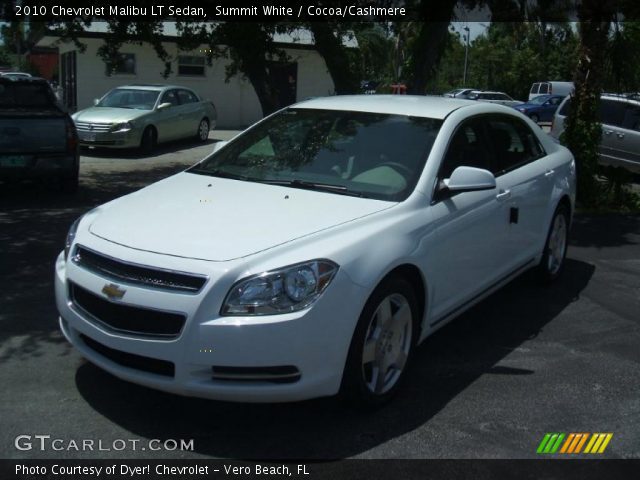 2010 Chevrolet Malibu LT Sedan in Summit White