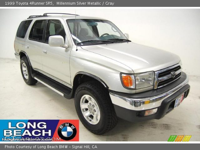 1999 Toyota 4Runner SR5 in Millennium Silver Metallic