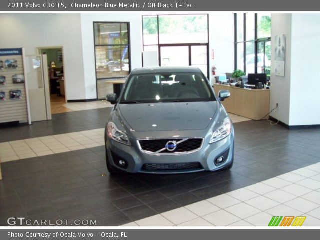 2011 Volvo C30 T5 in Chameleon Blue Metallic