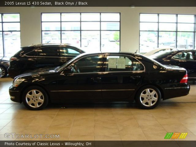 2005 Lexus LS 430 Sedan in Black Onyx