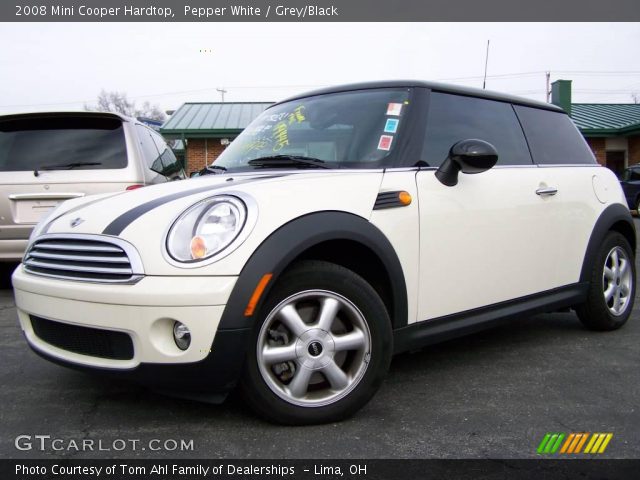 2008 Mini Cooper Hardtop in Pepper White