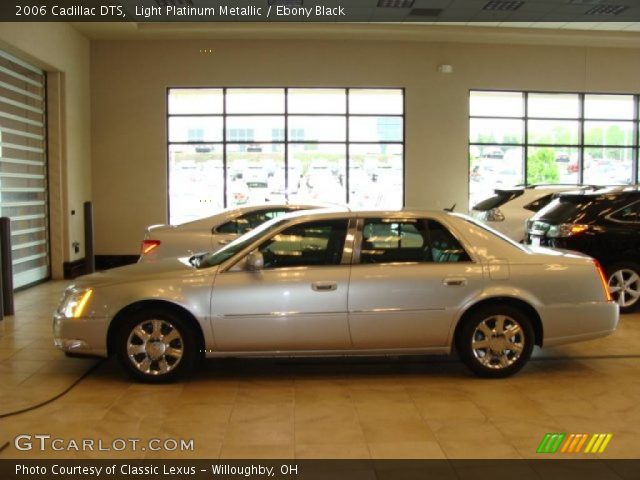 2006 Cadillac DTS  in Light Platinum Metallic