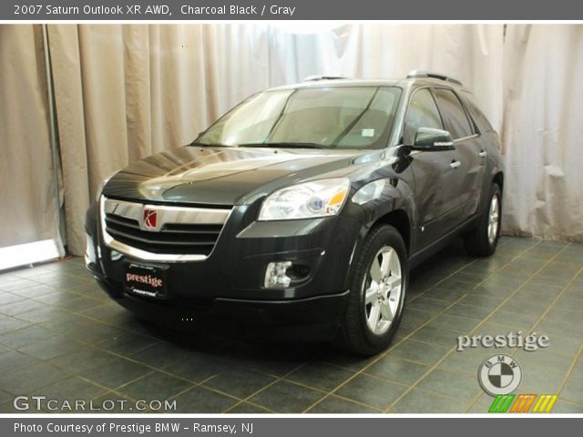 2007 Saturn Outlook XR AWD in Charcoal Black