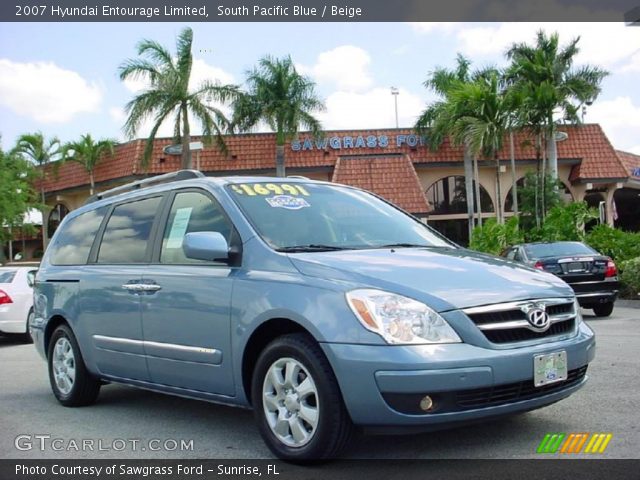 2007 Hyundai Entourage Limited in South Pacific Blue