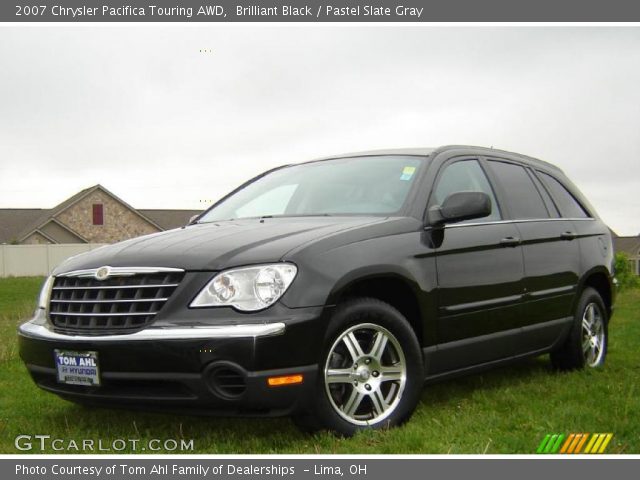 2007 Chrysler Pacifica Touring AWD in Brilliant Black