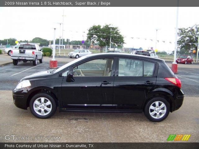 2009 Nissan Versa 1.8 SL Hatchback in Super Black