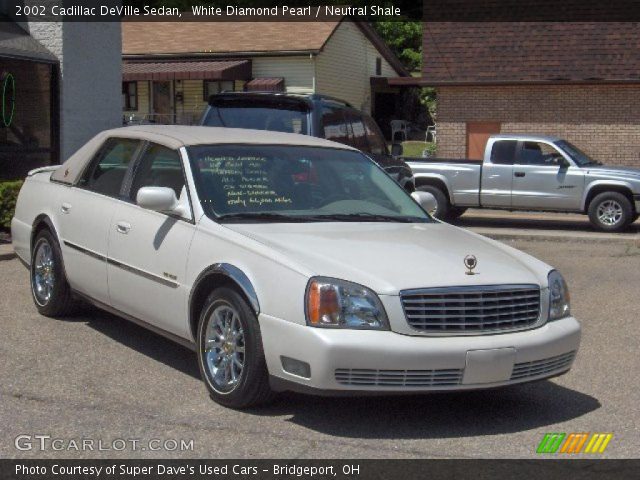 2002 Cadillac DeVille Sedan in White Diamond Pearl