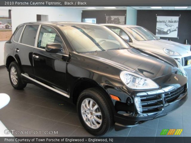 2010 Porsche Cayenne Tiptronic in Black