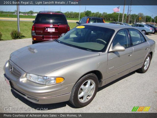 2001 Buick Regal LS in Light Sandrift Metallic