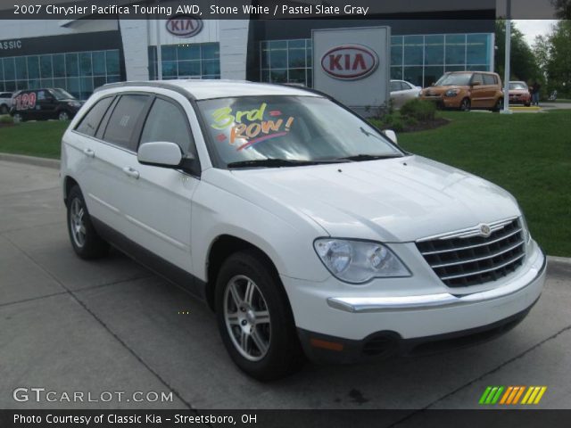 2007 Chrysler Pacifica Touring AWD in Stone White