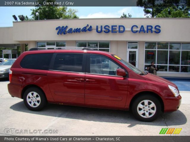 2007 Kia Sedona LX in Claret Red