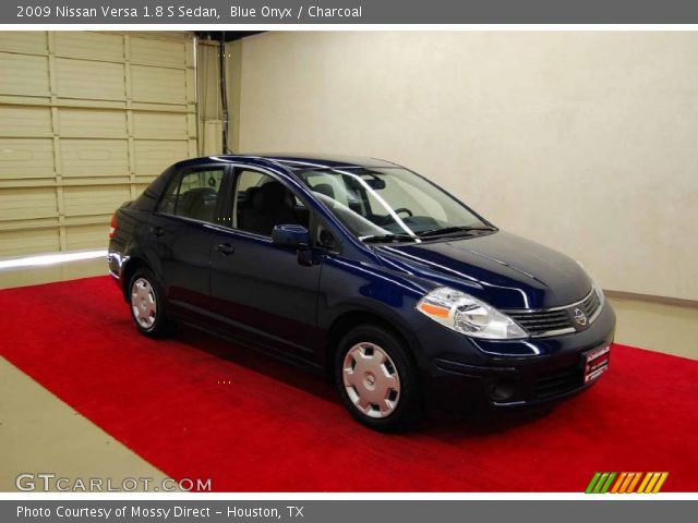 2009 Nissan Versa 1.8 S Sedan in Blue Onyx