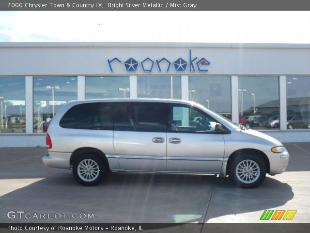 2000 Chrysler Town & Country LX in Bright Silver Metallic