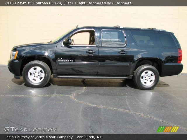 2010 Chevrolet Suburban LT 4x4 in Black