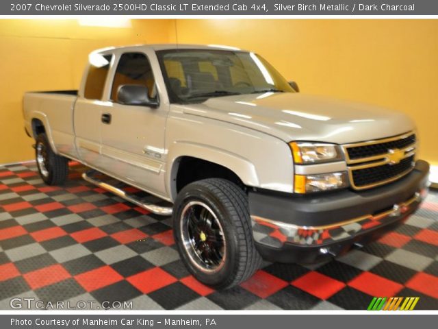 2007 Chevrolet Silverado 2500HD Classic LT Extended Cab 4x4 in Silver Birch Metallic