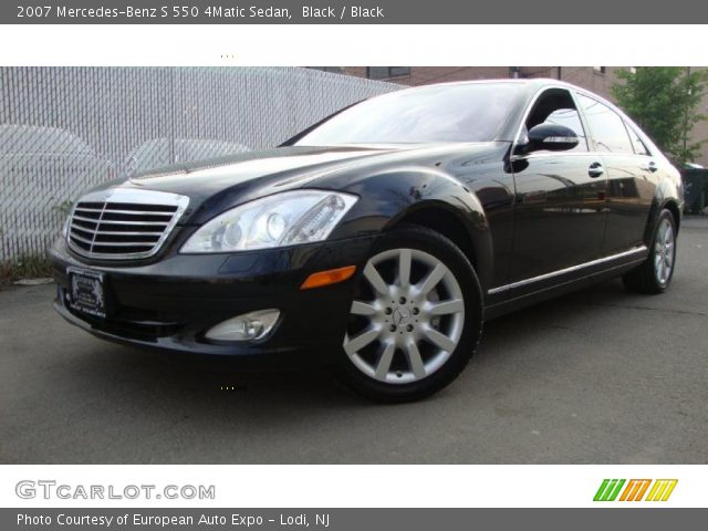 2007 Mercedes-Benz S 550 4Matic Sedan in Black