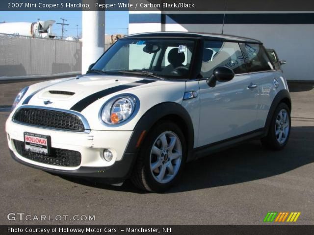 2007 Mini Cooper S Hardtop in Pepper White