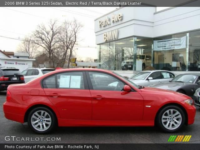 2006 BMW 3 Series 325i Sedan in Electric Red