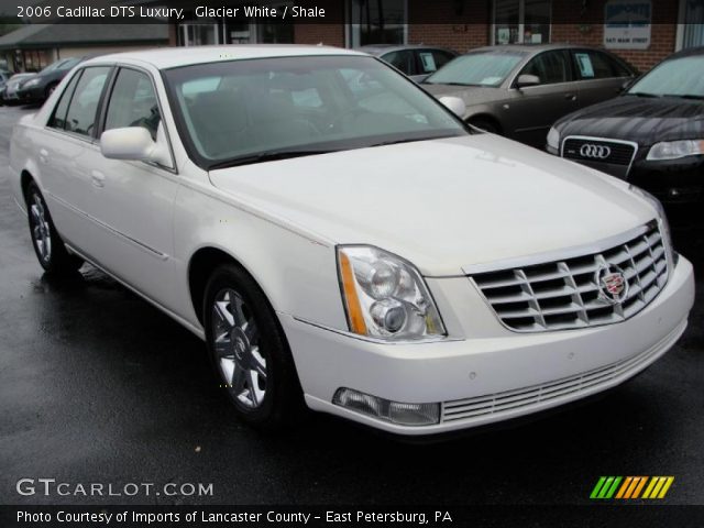 2006 Cadillac DTS Luxury in Glacier White