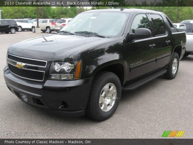 2010 Chevrolet Avalanche LS 4x4 in Black Granite Metallic