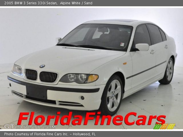 2005 BMW 3 Series 330i Sedan in Alpine White