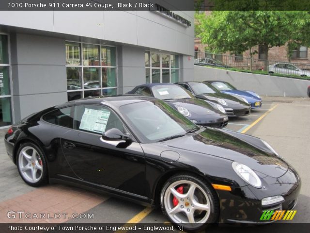 2010 Porsche 911 Carrera 4S Coupe in Black