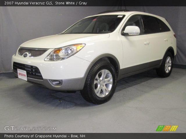 2007 Hyundai Veracruz GLS in Stone White