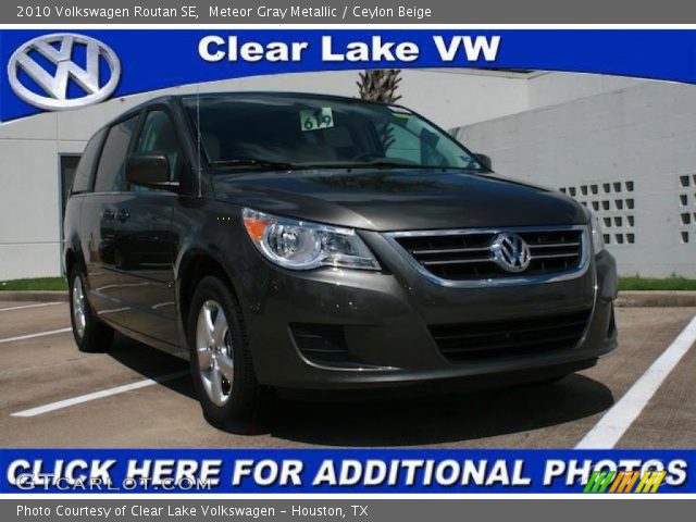 2010 Volkswagen Routan SE in Meteor Gray Metallic