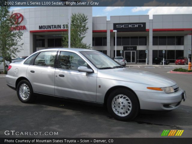 2002 Saturn L Series L100 Sedan in Bright Silver