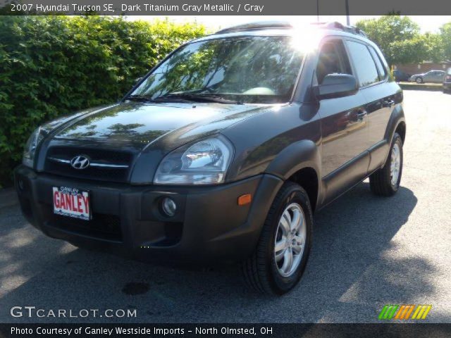 2007 Hyundai Tucson SE in Dark Titanium Gray Metallic