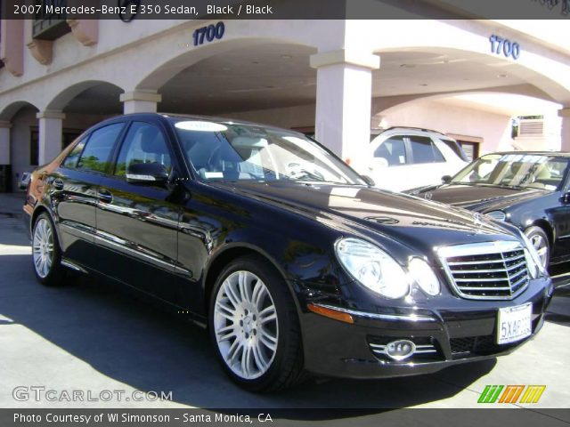 2007 Mercedes-Benz E 350 Sedan in Black