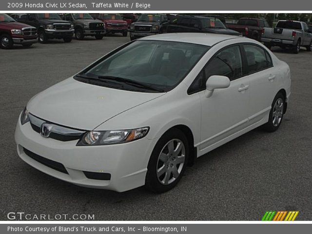 2009 Honda Civic LX Sedan in Taffeta White