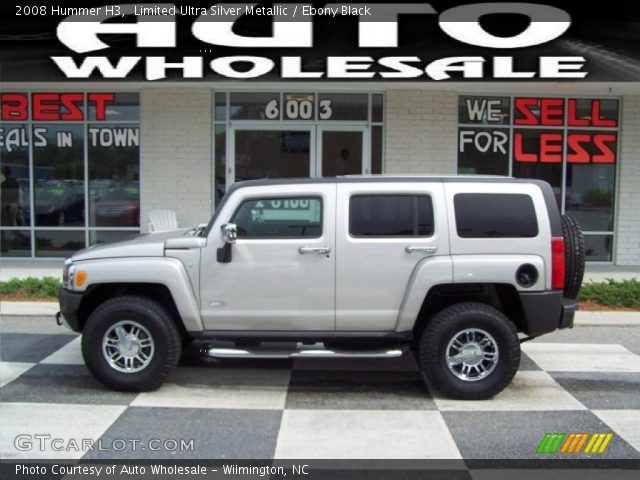 2008 Hummer H3  in Limited Ultra Silver Metallic