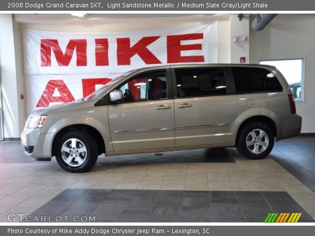 2008 Dodge Grand Caravan SXT in Light Sandstone Metallic