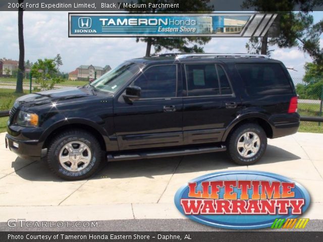 2006 Ford Expedition Limited in Black