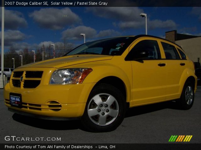 2007 Dodge Caliber SE in Solar Yellow