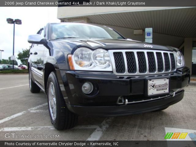 2006 Jeep Grand Cherokee Overland 4x4 in Black