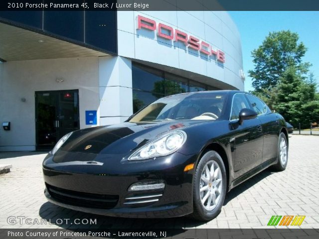 2010 Porsche Panamera 4S in Black