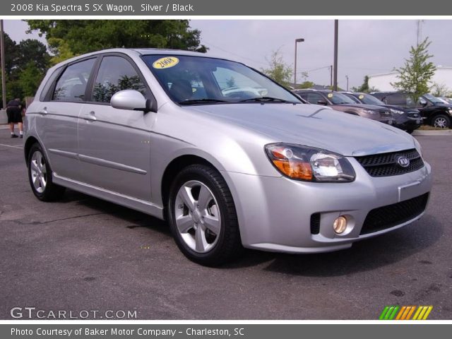 2008 Kia Spectra 5 SX Wagon in Silver