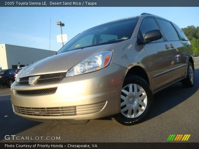 2005 Toyota Sienna LE in Desert Sand Mica
