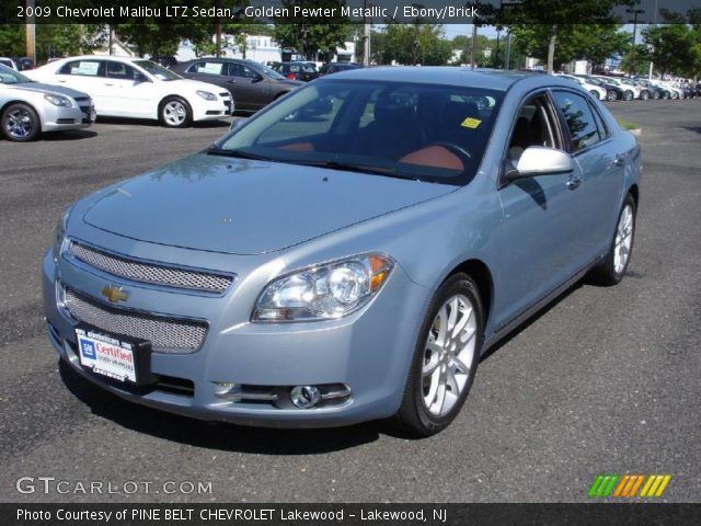 2009 Chevrolet Malibu LTZ Sedan in Golden Pewter Metallic