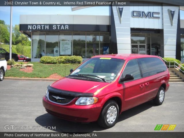 2002 Chrysler Town & Country eL in Inferno Red Tinted Pearlcoat